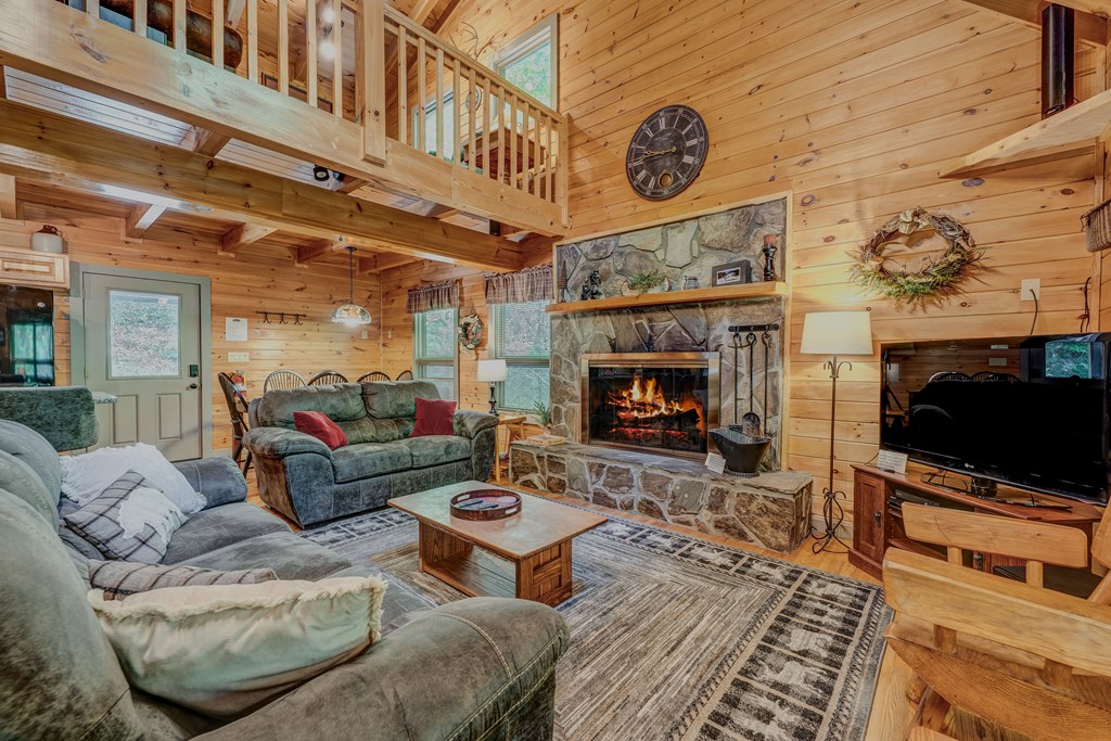 56 Hemlock Blue Ridge, GA 30513 - Photo 9 of 65