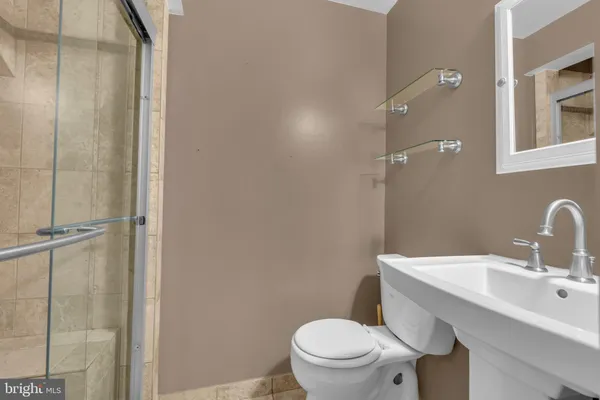 $4,200 | 4702 Declaration Court, Annandale, VA 22003