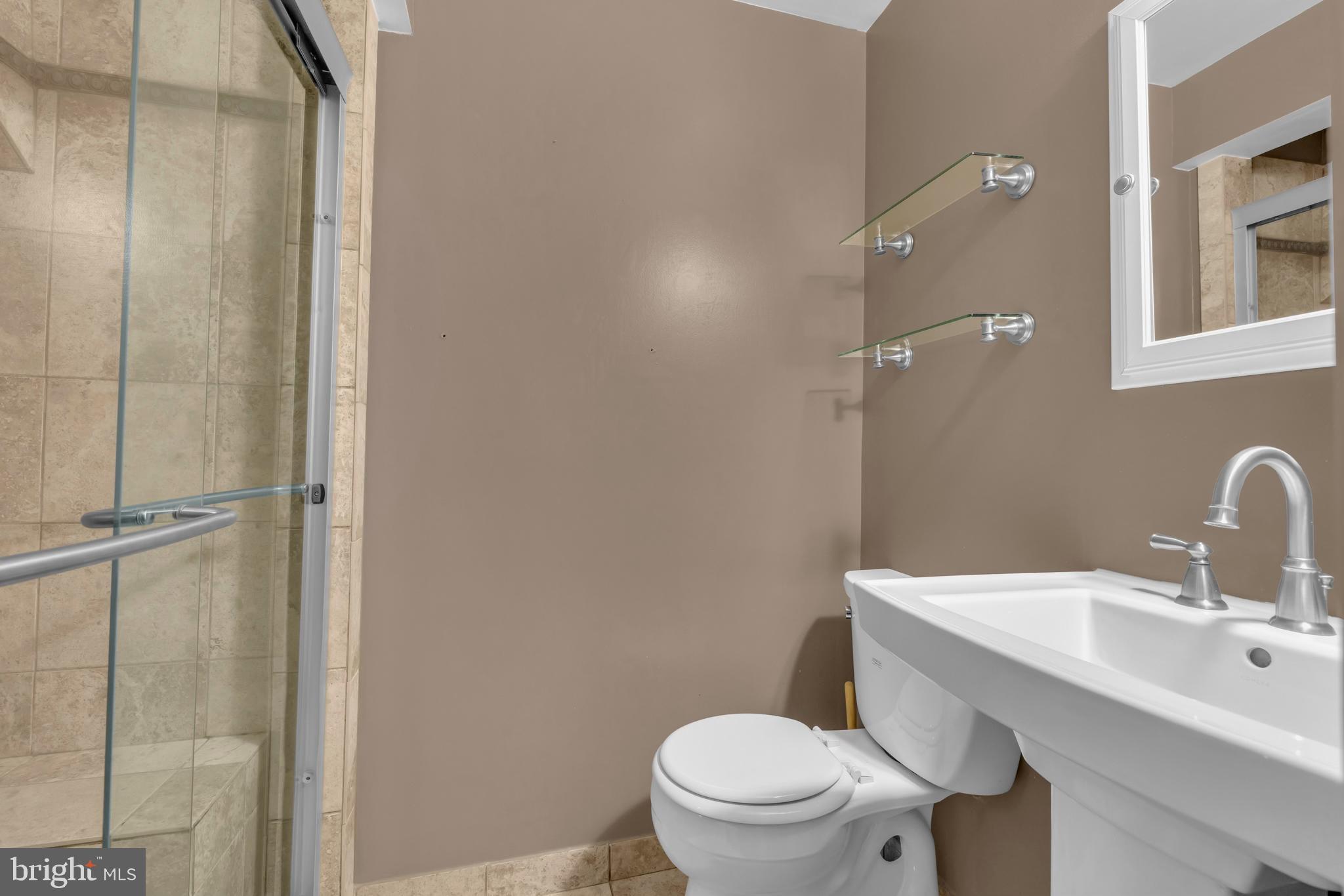 4702 Declaration Court Annandale, VA 22003 - Photo 12 of 51