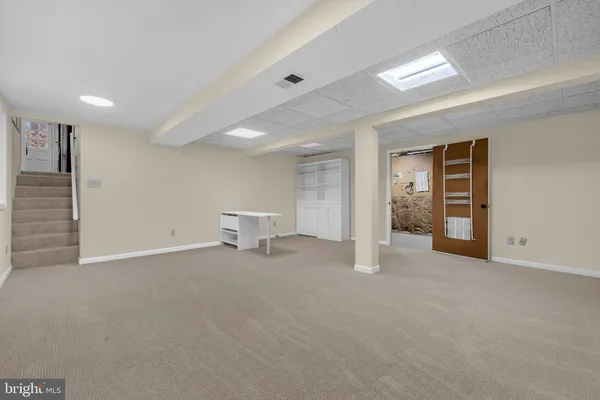 $4,200 | 4702 Declaration Court, Annandale, VA 22003