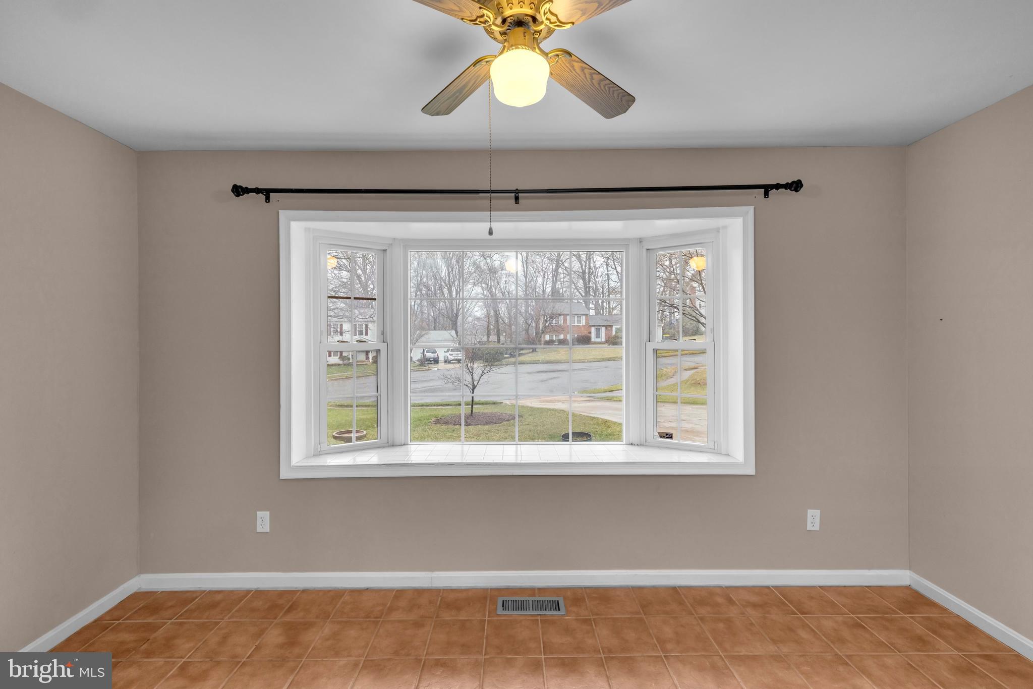 4702 Declaration Court Annandale, VA 22003 - Photo 32 of 51