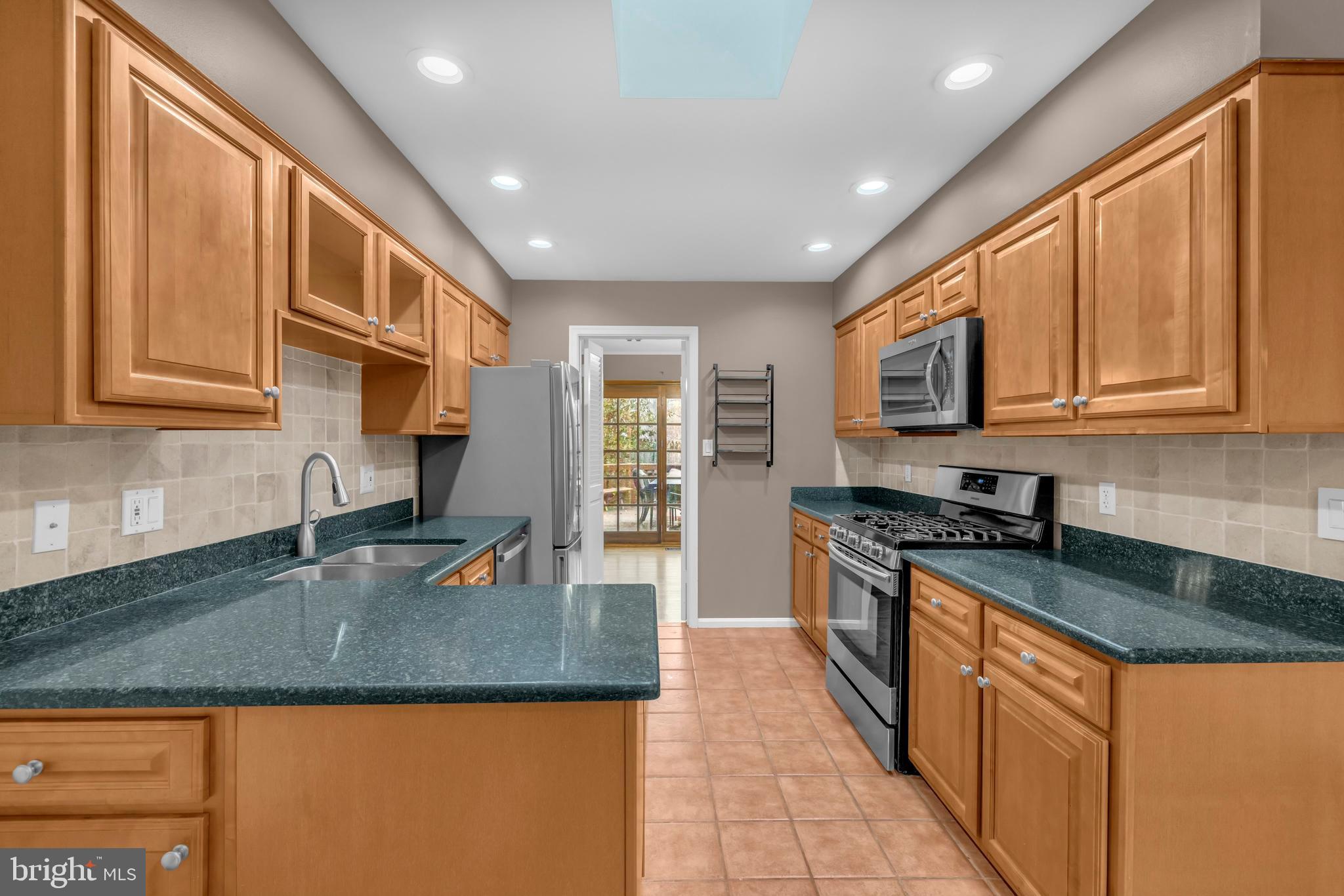 4702 Declaration Court Annandale, VA 22003 - Photo 34 of 51