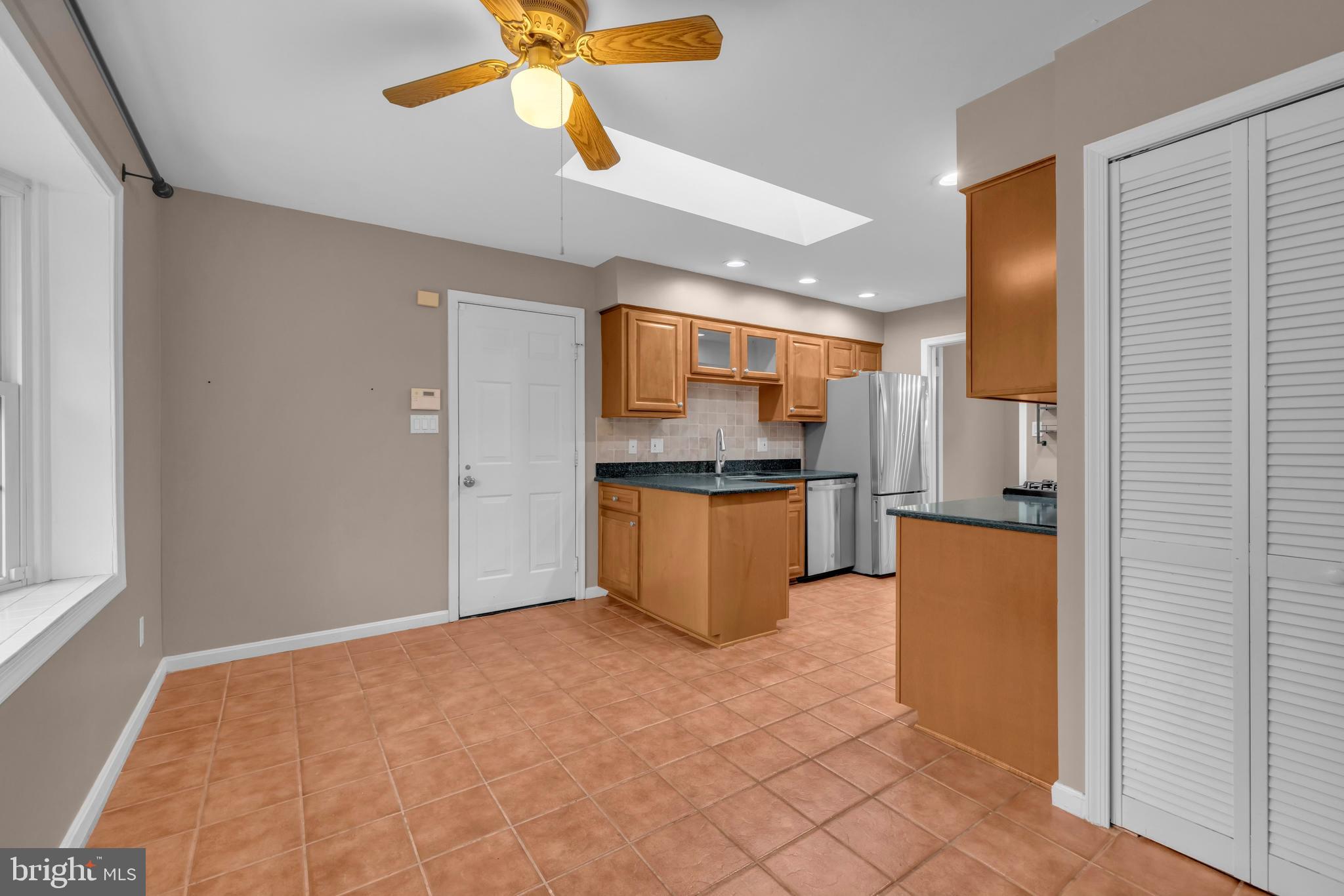 4702 Declaration Court Annandale, VA 22003 - Photo 37 of 51