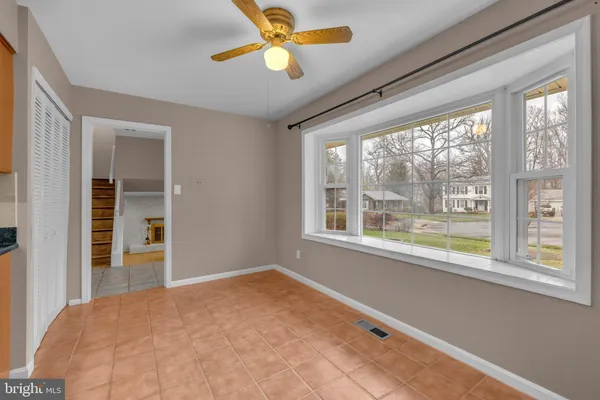 $4,200 | 4702 Declaration Court, Annandale, VA 22003