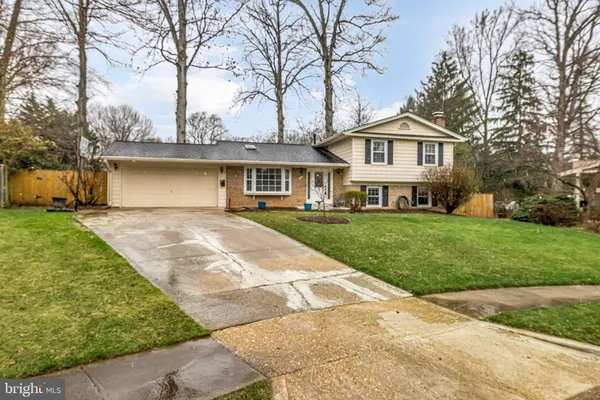 $4,200 | 4702 Declaration Court, Annandale, VA 22003