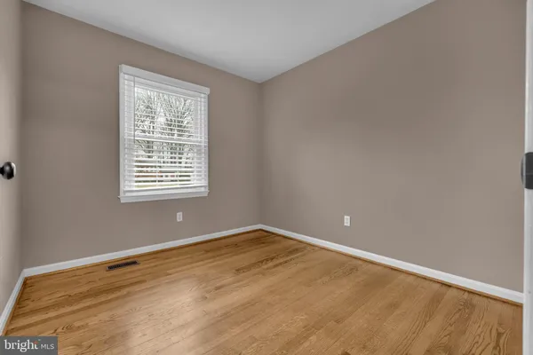 $4,200 | 4702 Declaration Court, Annandale, VA 22003