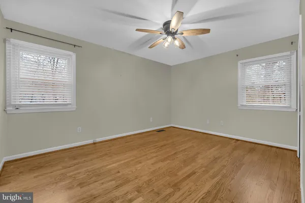 $4,200 | 4702 Declaration Court, Annandale, VA 22003