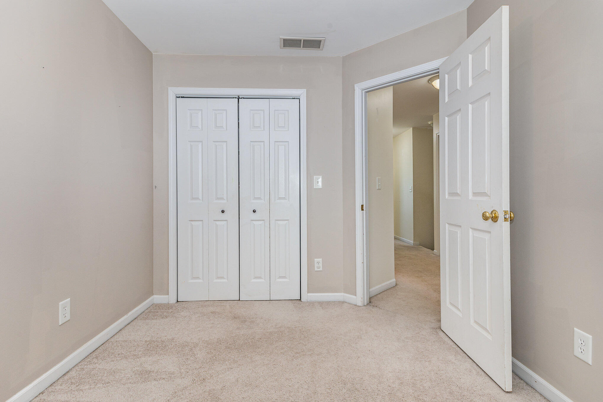369 South Boo Road, Unit C Burns Harbor, IN 46304 - Photo 14 of 25 2038x1358