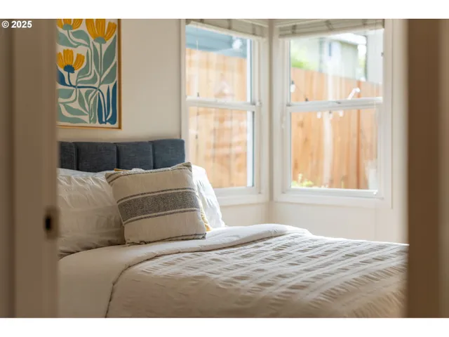 $224,000 | 2438 Northeast Killingsworth Street, Unit 4, Portland, OR 97211