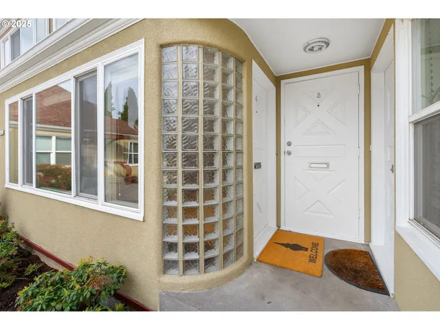 $224,000 | 2438 Northeast Killingsworth Street, Unit 4, Portland, OR 97211