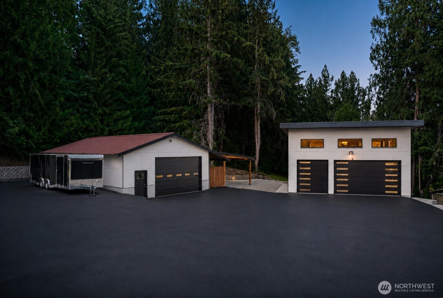 16816 Southeast Lake Moneysmith Road Auburn, WA 98092 - Photo 6 of 40