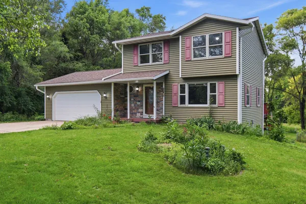 $725,000 | 504 County Highway North, Stoughton, WI 53589
