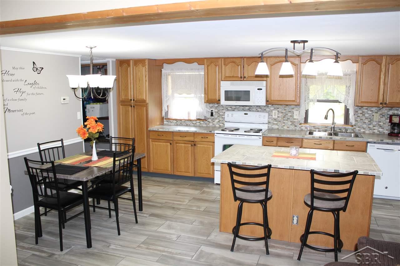 11300 Seymour Road Burt, MI 48417 - Photo 5 of 22 31333717-4.JPG