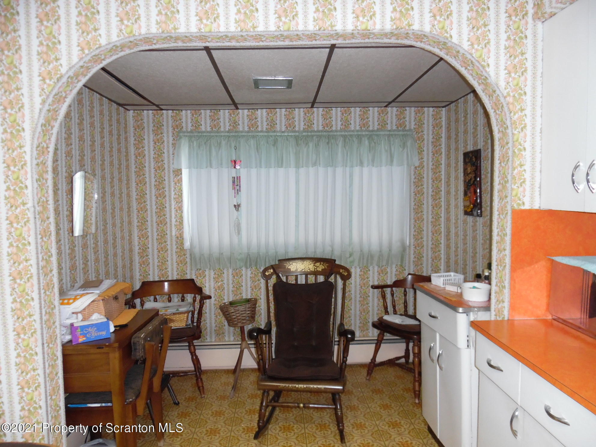 905 Spring Street Moosic, PA 18507 - Photo 10 of 18 Gallery Image 10