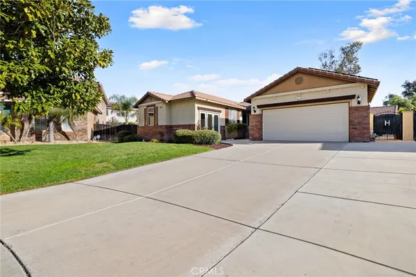 $825,000 | 29688 Troon Court, Murrieta, CA 92563