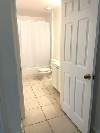 $2,475 | 2100 Greenview Shores Boulevard, Unit 523, Wellington, FL 33414