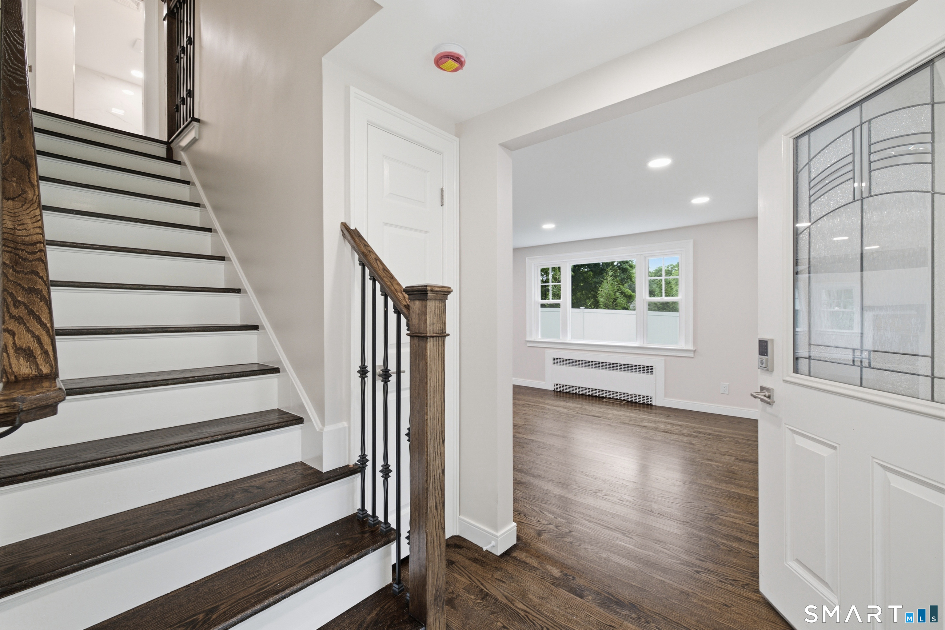 920 Mountain Road Bloomfield, CT 06002 - Photo 5 of 32