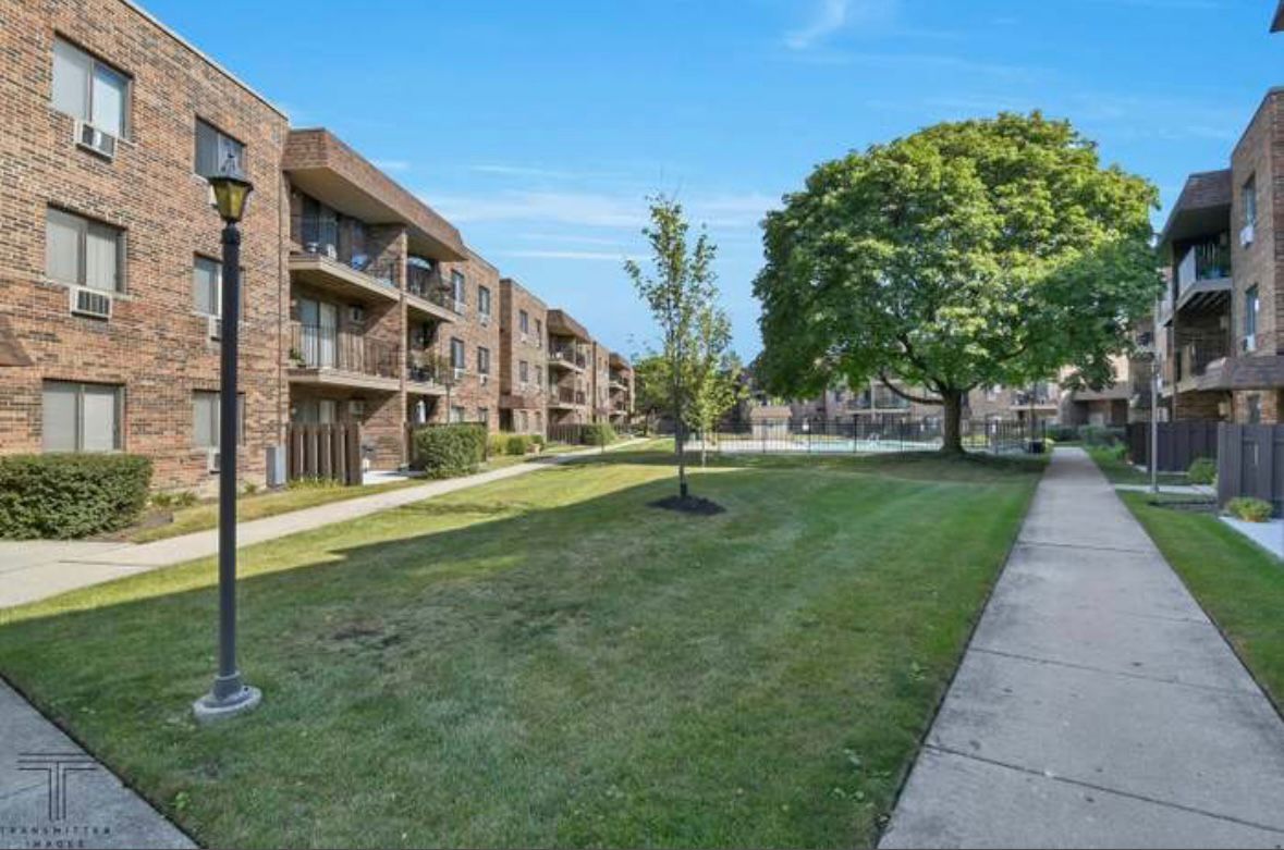 3515 Central Road, Unit 103 Glenview, IL 60025 - Photo 20 of 20 Gallery Image 20