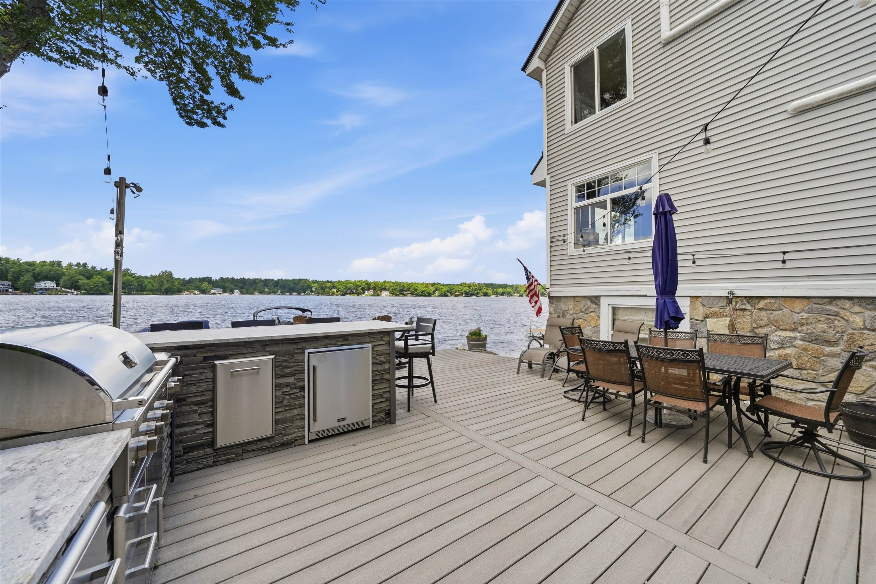 64 Turtle Rock Road Windham, NH 03087 - Photo 11 of 47