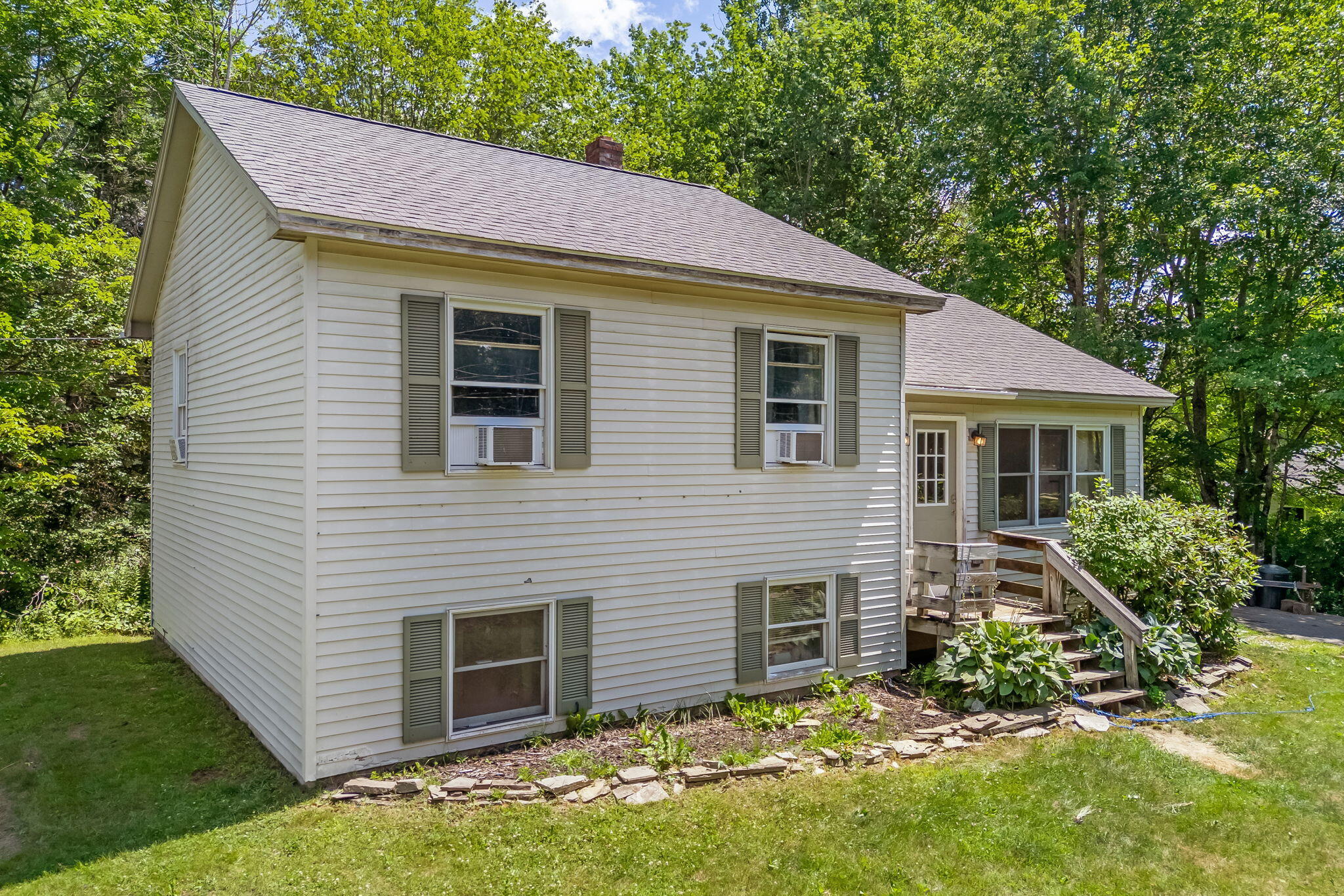 101 Booker Street Thomaston, ME 04861 - Photo 35 of 57 35-web-or-mls-101-booker-st