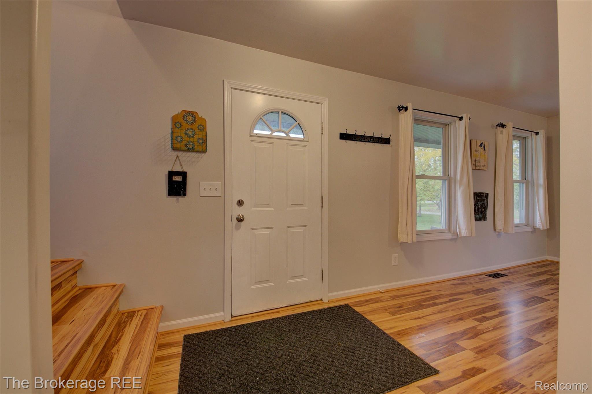 1639 Bowers Road Lapeer, MI 48446 - Photo 5 of 59 930A8052_3_4.jpg