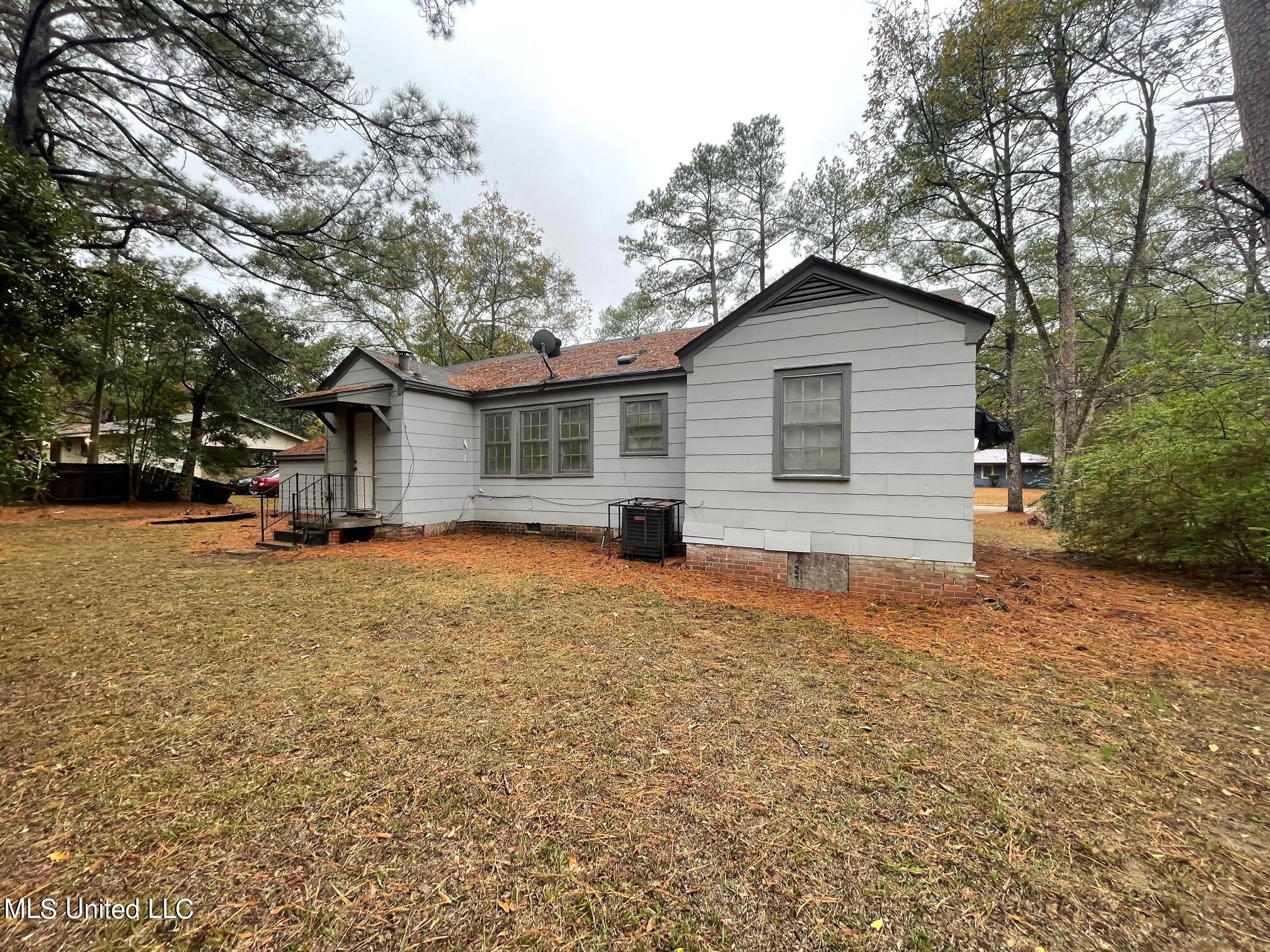 4526 Hanging Moss Road Jackson, MS 39206 - Photo 3 of 4 IMG_7515