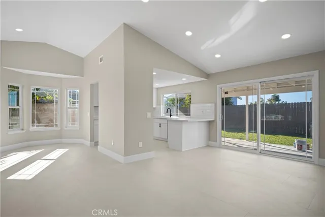 $3,300 | 7650 Tokay Avenue, Fontana, CA 92336