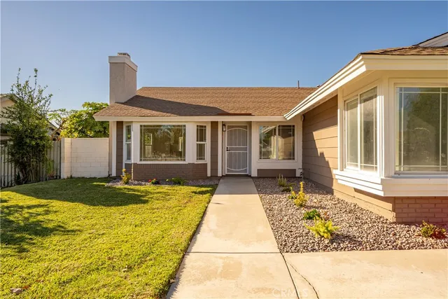 $3,300 | 7650 Tokay Avenue, Fontana, CA 92336