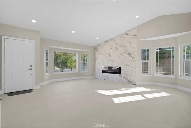 $3,300 | 7650 Tokay Avenue, Fontana, CA 92336