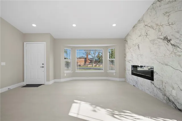 $3,300 | 7650 Tokay Avenue, Fontana, CA 92336