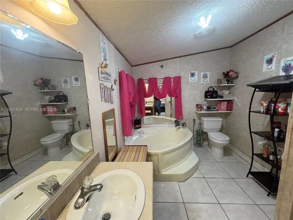 $300,000 | 1110 Southwest 131st Place, Miami, FL 33184