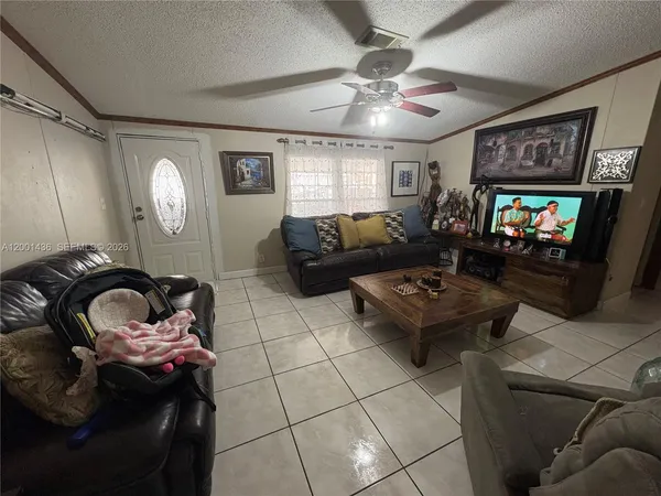 $300,000 | 1110 Southwest 131st Place, Miami, FL 33184