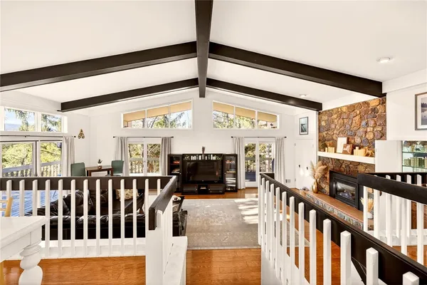 $599,900 | 12 Spy Glass Hill, South Bristol, NY 14424