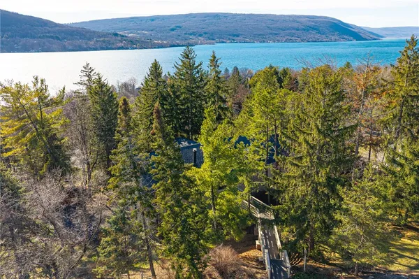 $599,900 | 12 Spy Glass Hill, South Bristol, NY 14424