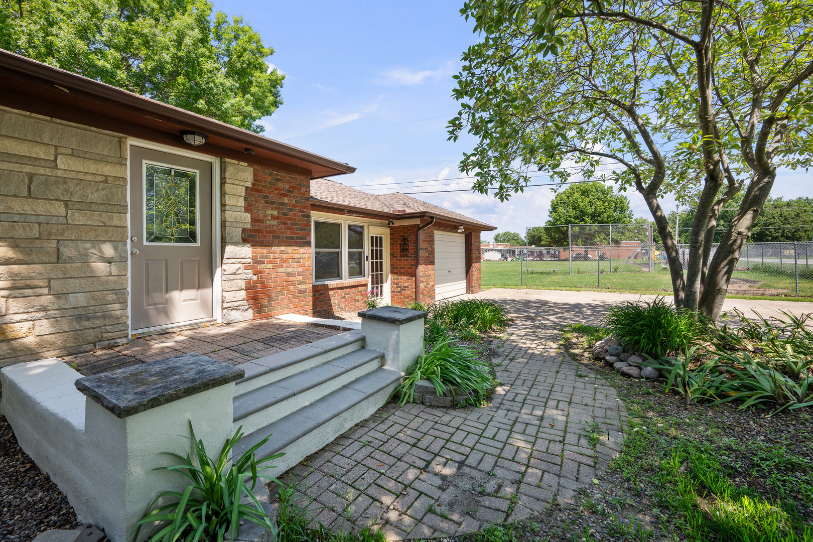 11400 16th Street Milan, IL 61264 - Photo 3 of 37