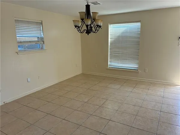 $1,750 | 3510 Hudson Street, Metairie, LA 70006