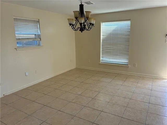 $1,900 | 3510 Hudson Street, Metairie, LA 70006