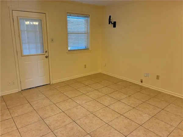 $1,750 | 3510 Hudson Street, Metairie, LA 70006