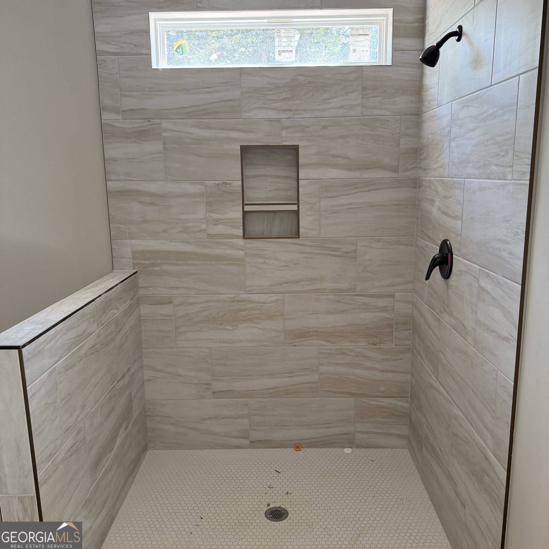 460 Bob Thomas Road Jackson, GA 30233 - Photo 8 of 13 Master Bathroom