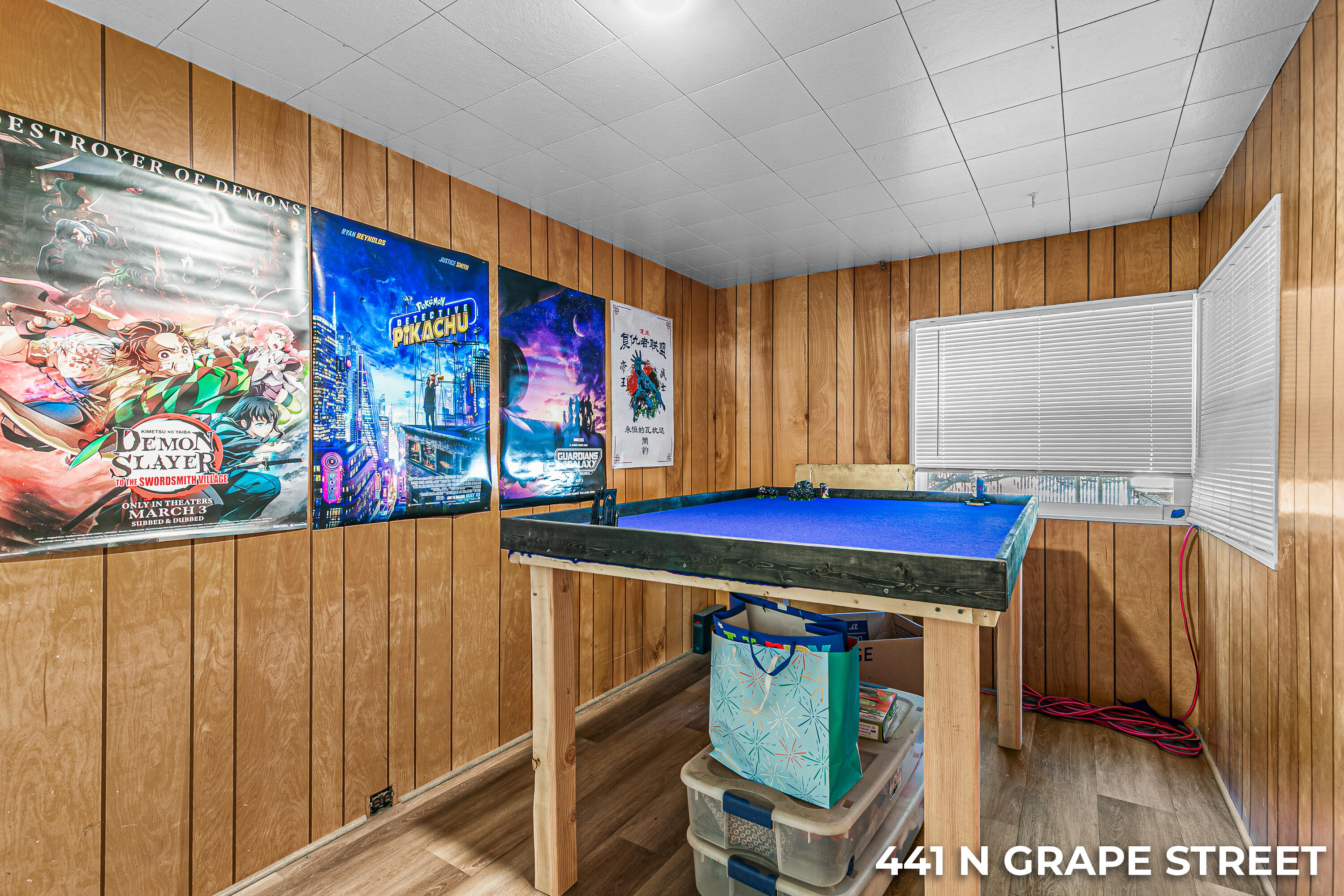441 North Grape Street Medford, OR 97501 - Photo 7 of 30 9R9A5109