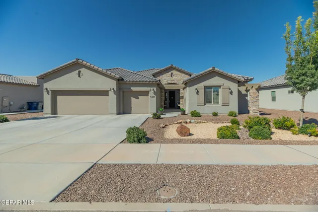 $635,000 | 5885 Valle De Paz Avenue, El Paso, TX 79932