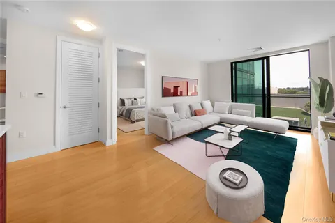 $435,000 | 701 Ridge Hill Boulevard, Unit 11N, Yonkers, NY 10710
