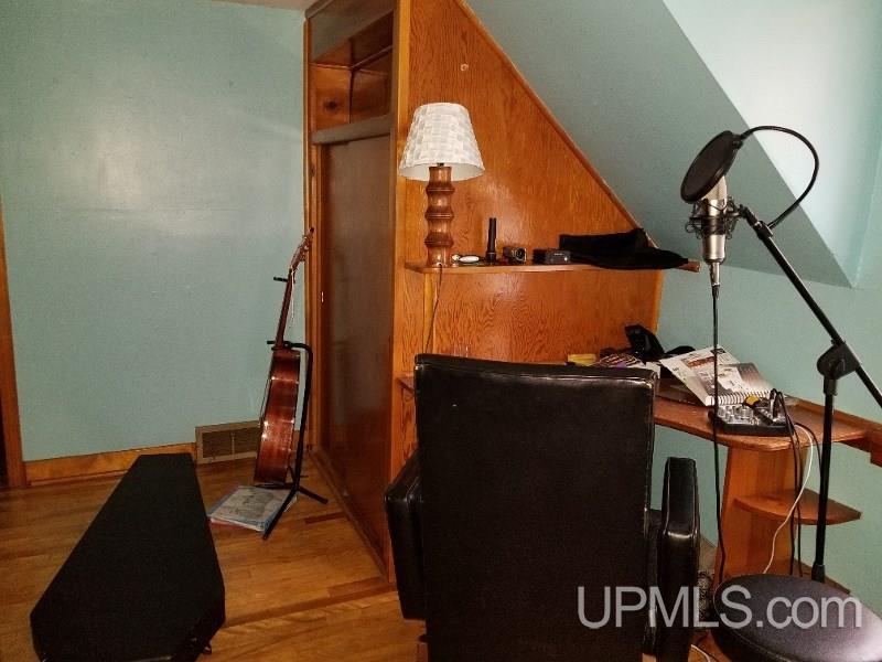 612 North 2nd Street Ishpeming, MI 49849 - Photo 17 of 20