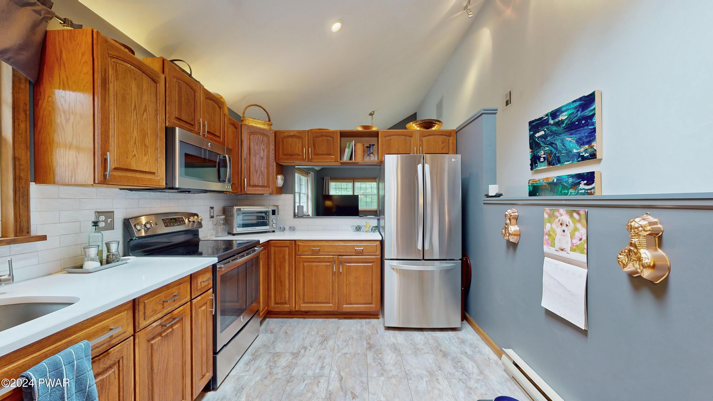 461 Little Walker Road Shohola, PA 18458 - Photo 13 of 67 Kitchen