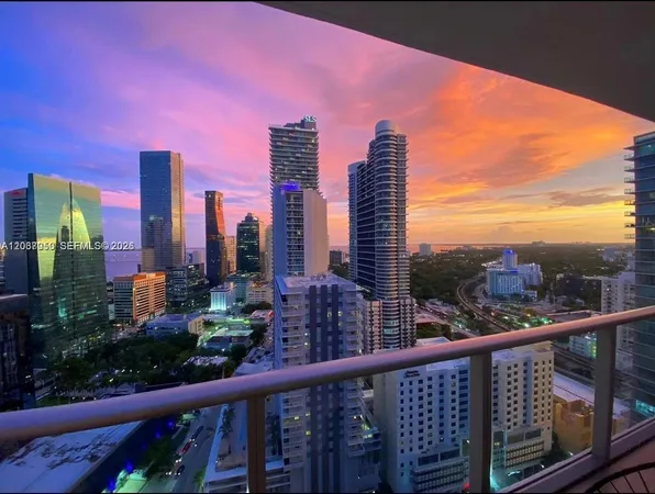 $3,500 | 1100 South Miami Avenue, Unit 2902, Miami, FL 33130