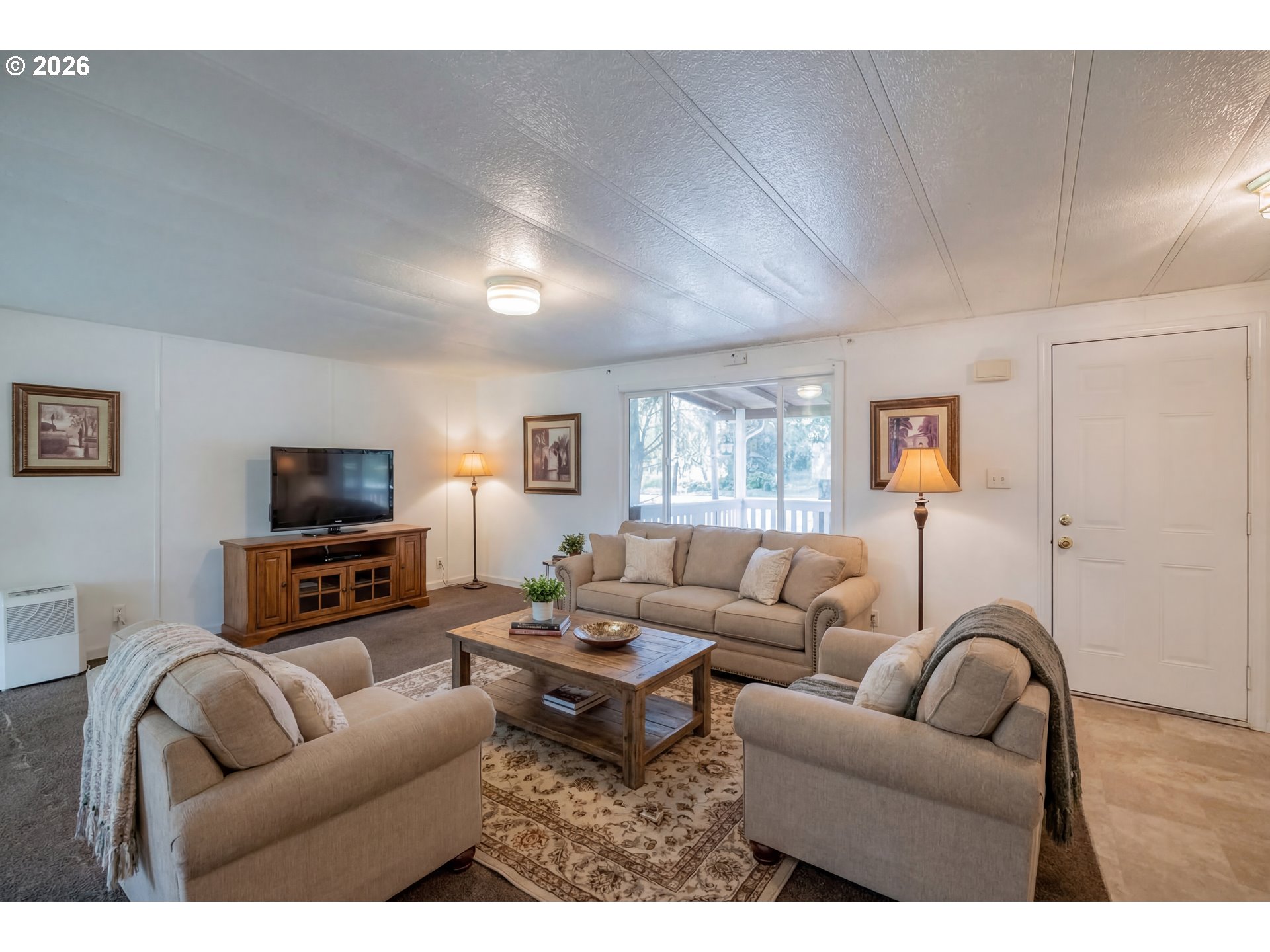 42069 Cut-Off Drive Lebanon, OR 97355 - Photo 12 of 44