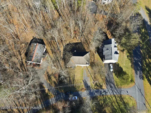 $299,900 | 102 Longshore Circle, East Stroudsburg, PA 18302