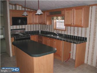 22 Longview Road Boyertown, PA 19512 - Photo 2 of 12 Kitchen