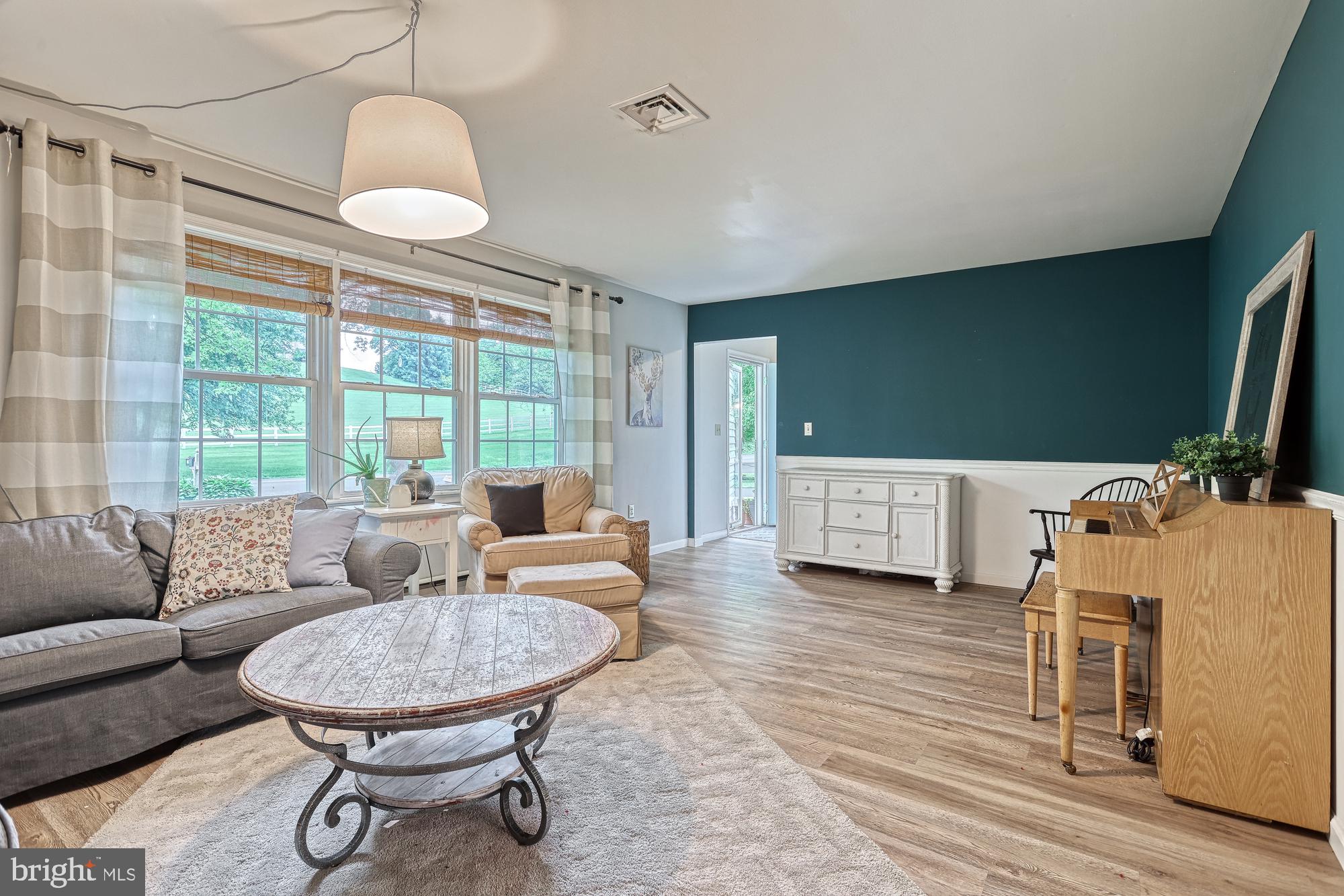 12 Junction Road Dillsburg, PA 17019 - Photo 4 of 51 Gallery Image 4