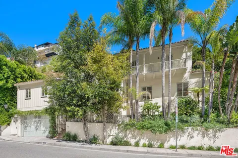 $2,499,000 | 2120 Outpost Drive, Los Angeles, CA 90068